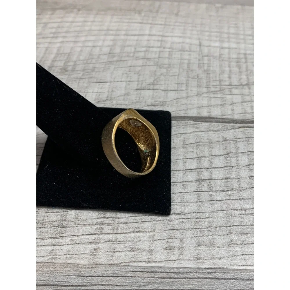 Vintage Gold Tone Brushed Signet Ring Round Cubic Zirconia Size 9.5 Mens Style